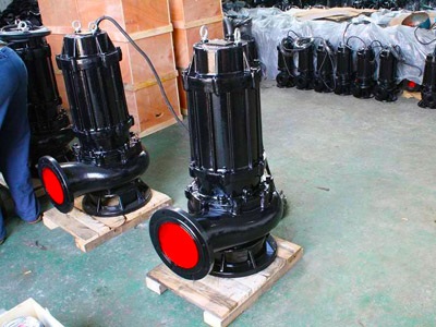 無(wú)堵塞潛水排污泵安裝與使用注意事項(xiàng)